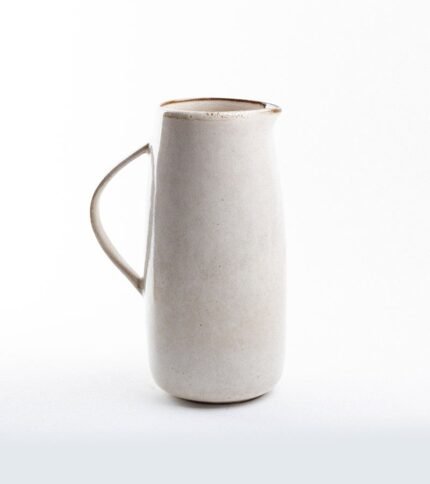 Jarra de cerámica beis brillo