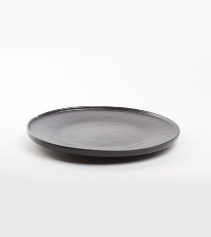 Plato plano cerámica gris mate