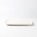 Fuente de ceramica rectangular blanca