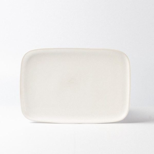 Fuente de ceramica rectangular blanca